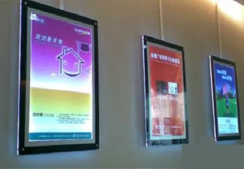 色达什么是超薄灯箱?
